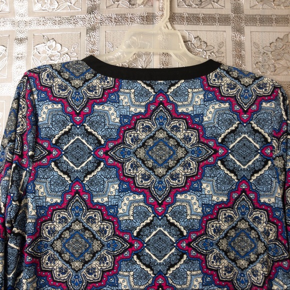 CATO Est. 1948 Multi-color Plus Size Top - Picture 6 of 8